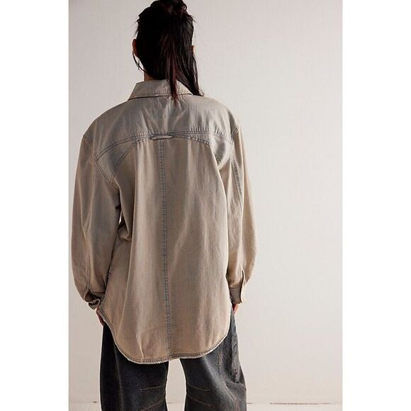 Free People We The Free Short Of It Denim Long-Sleeve Shirt in Tan NWOT size S - Picture 3 of 7